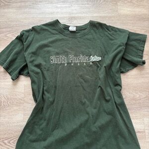 Gildan Men's Green T-shirt